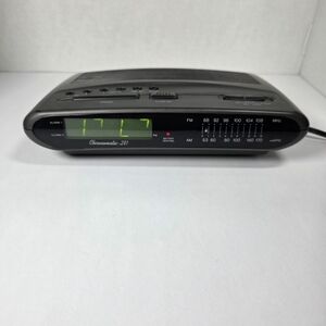 Black Chronomatic-211 AM/FM Clock Radio